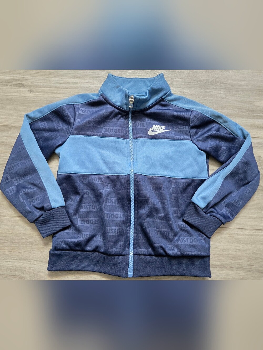 Nike Zip Up Jacket